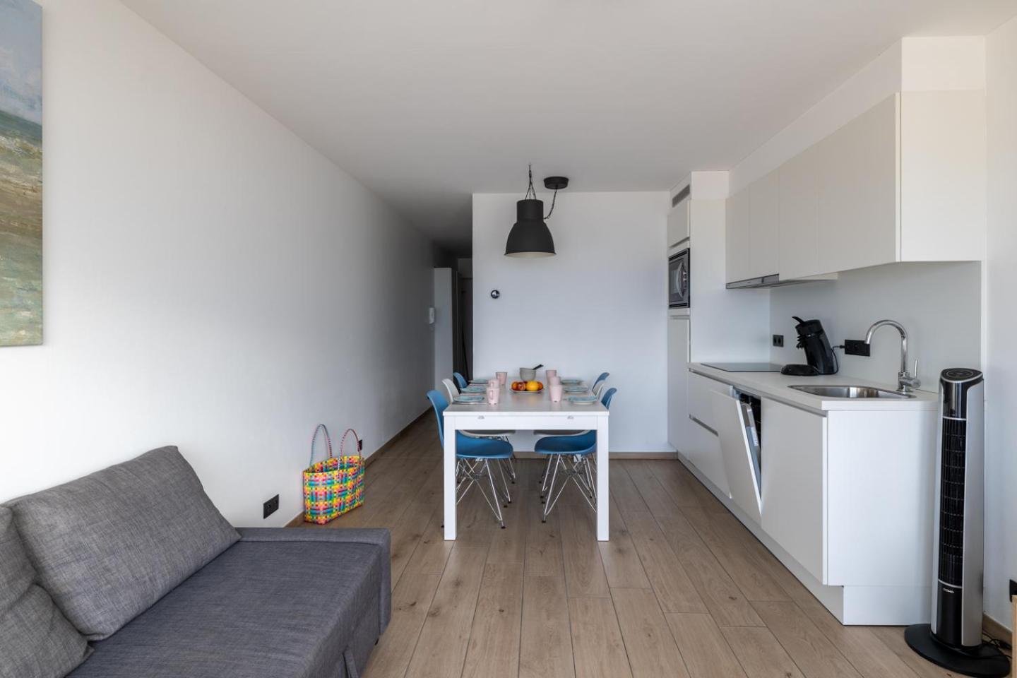 Cosy Studio With Amazing Seaview T67 Остенде Экстерьер фото